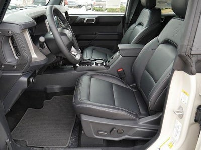 2026 Ford Bronco Outer Banks 4WD