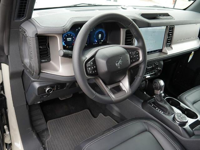 2026 Ford Bronco Outer Banks 4WD