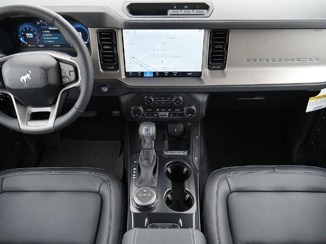 2026 Ford Bronco Outer Banks 4WD