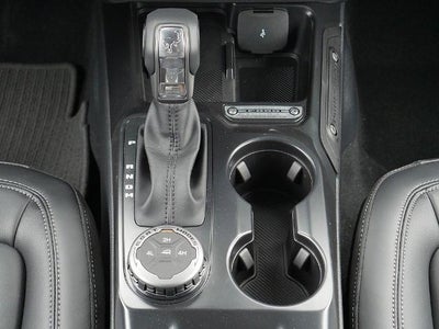 2026 Ford Bronco Outer Banks 4WD