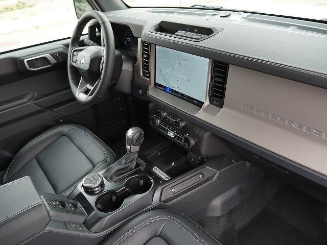 2026 Ford Bronco Outer Banks 4WD