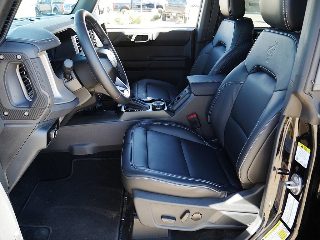 2026 Ford Bronco Outer Banks 4WD