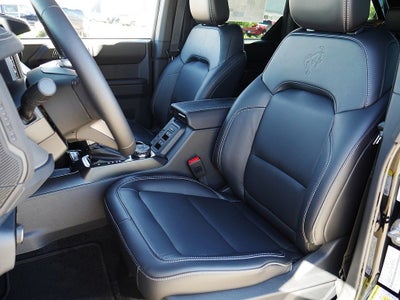 2026 Ford Bronco Outer Banks 4WD