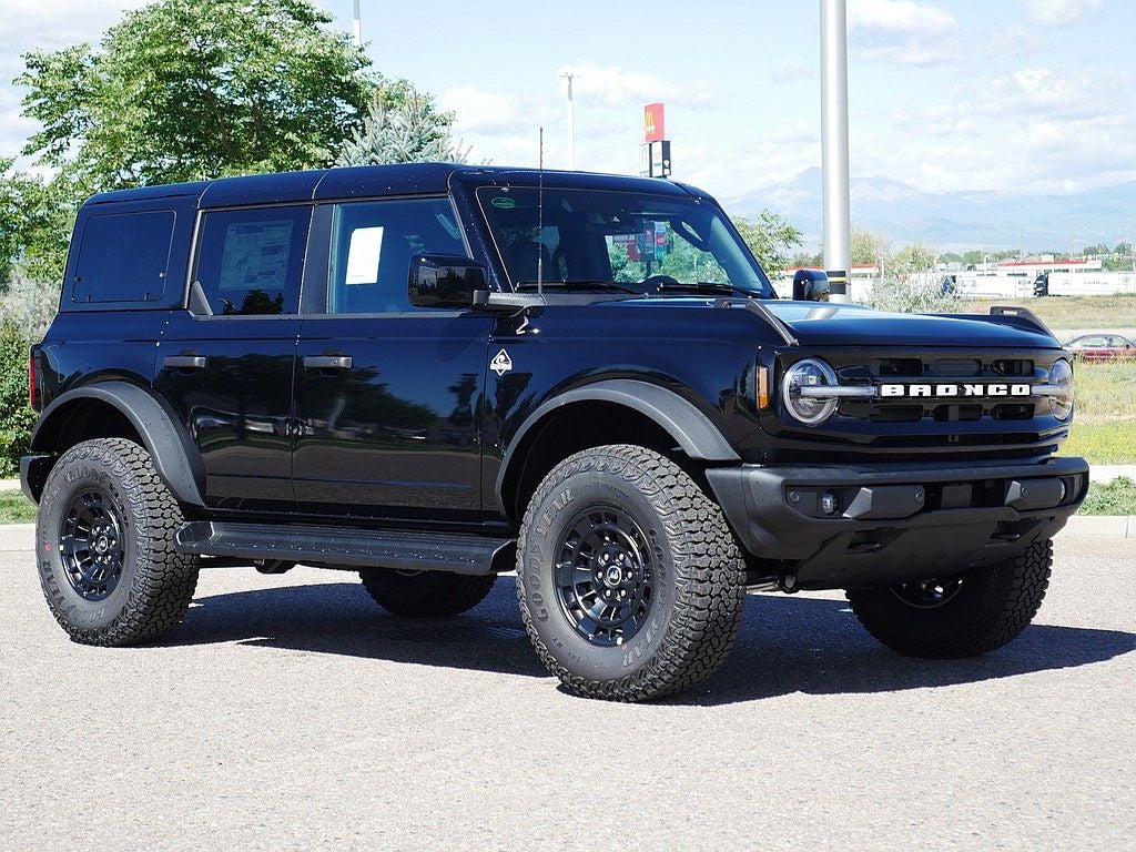 2026 Ford Bronco Outer Banks 4WD