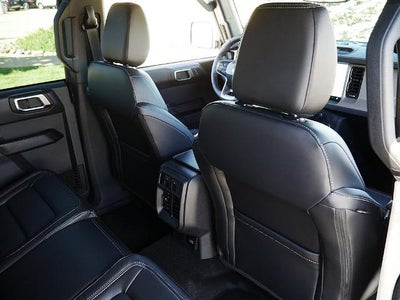 2026 Ford Bronco Outer Banks 4WD