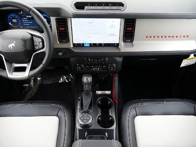 2026 Ford Bronco Outer Banks 60th Anniversary Package 4WD