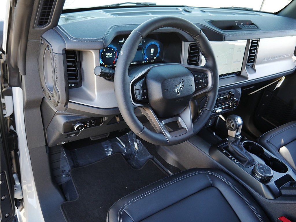 2026 Ford Bronco Outer Banks 4WD