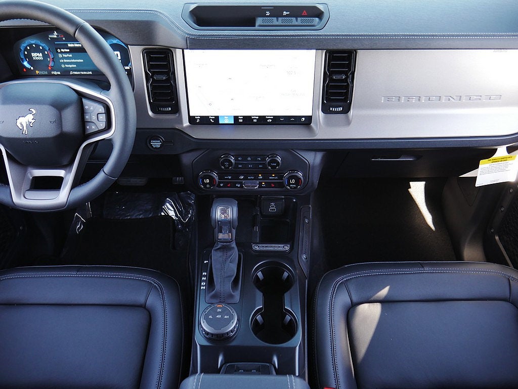 2026 Ford Bronco Outer Banks 4WD