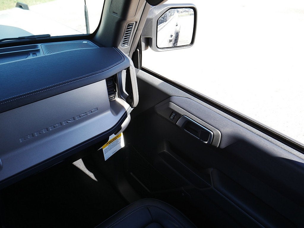 2026 Ford Bronco Outer Banks 4WD