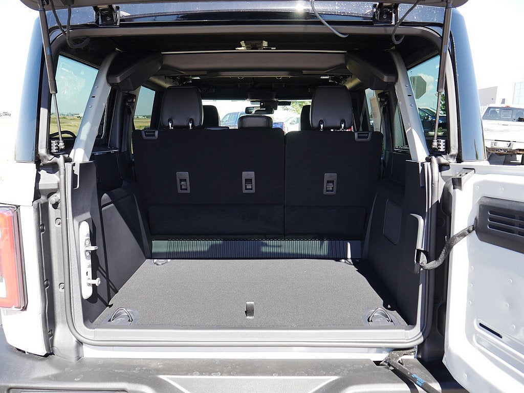 2026 Ford Bronco Outer Banks 4WD