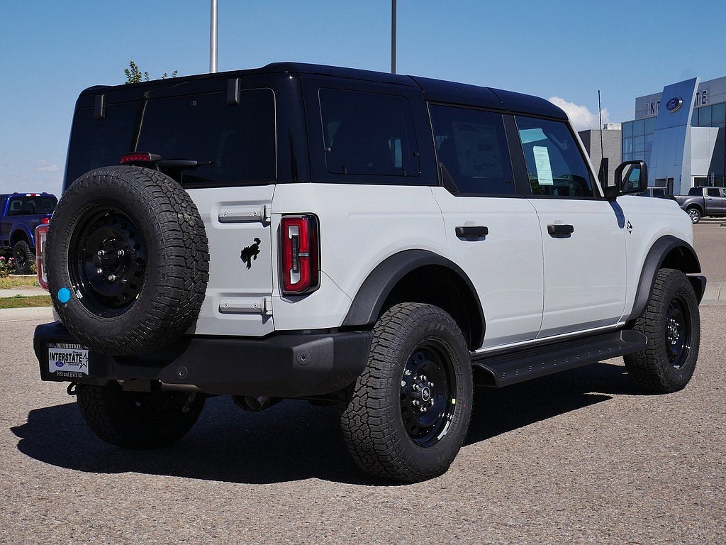 2026 Ford Bronco Outer Banks 4WD
