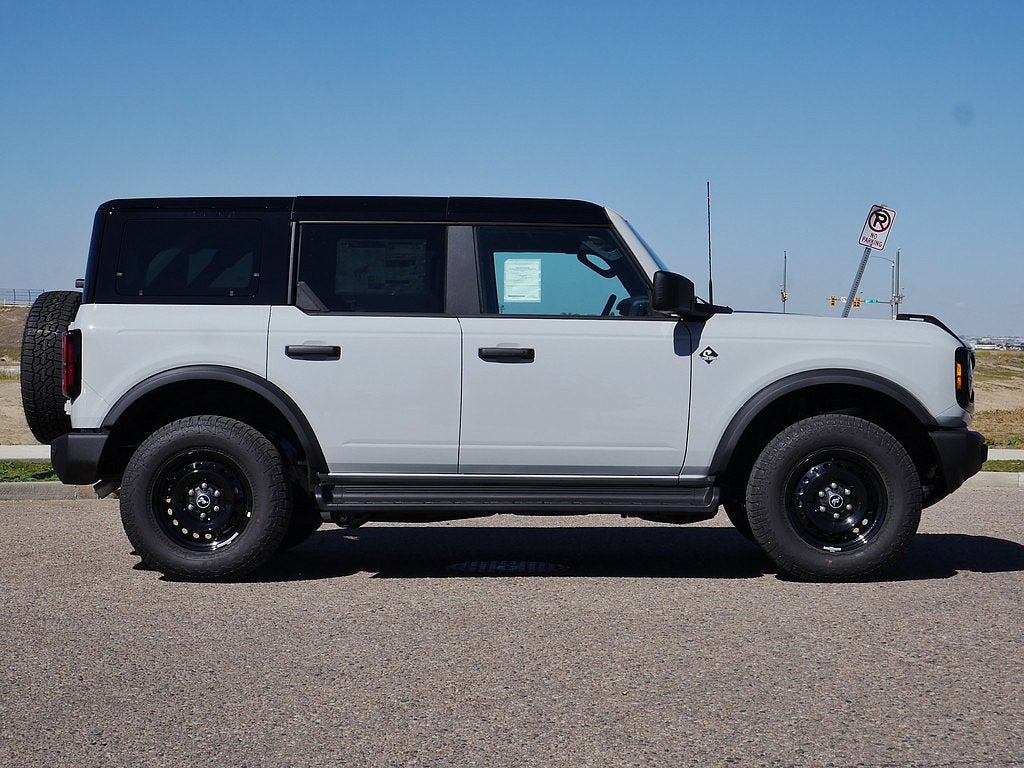 2026 Ford Bronco Outer Banks 4WD