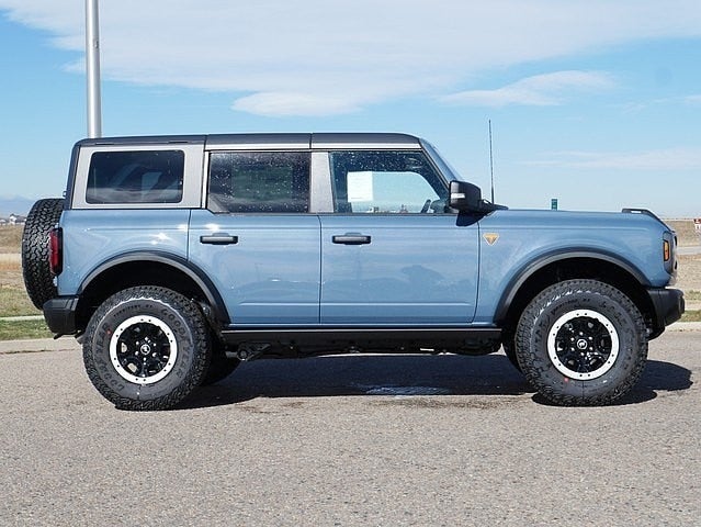 2025 Ford Bronco Badlands 4WD