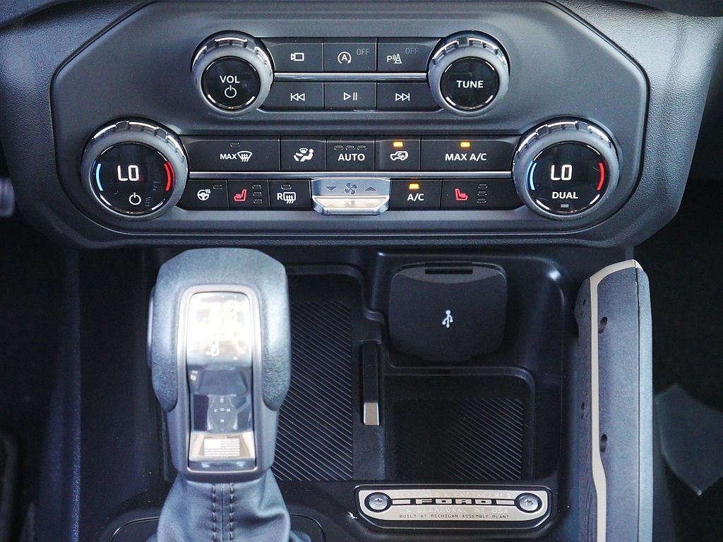 2026 Ford Bronco Badlands 4WD