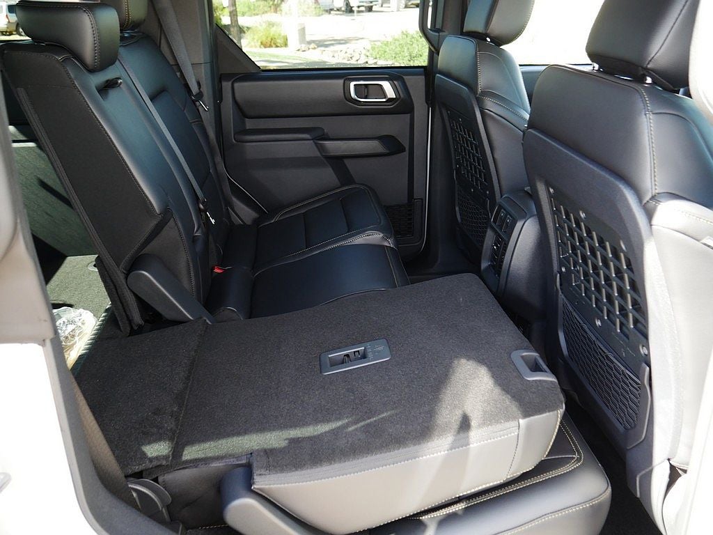 2026 Ford Bronco Badlands 4WD