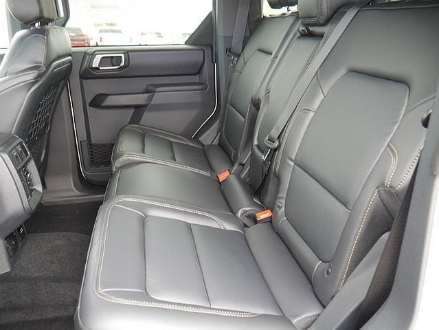 2025 Ford Bronco Badlands 4WD