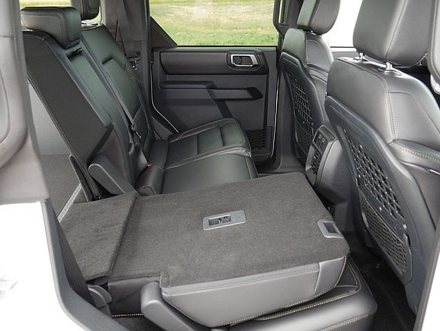 2025 Ford Bronco Badlands 4WD