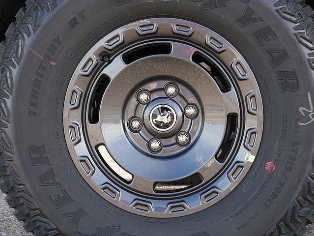 2025 Ford Bronco Badlands 4WD