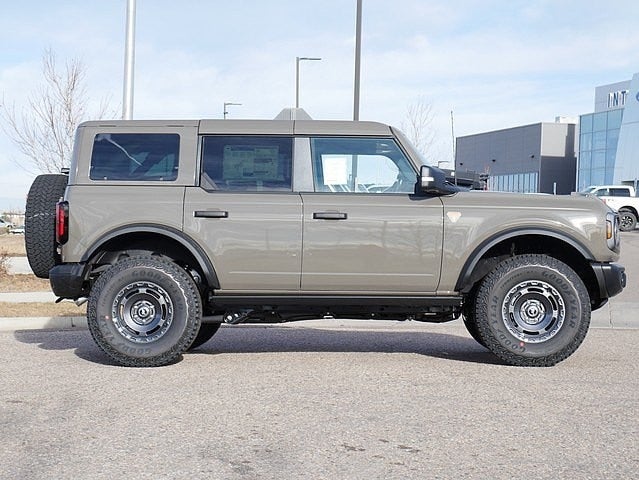 2025 Ford Bronco Badlands 4WD