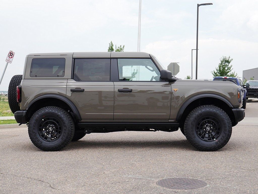 2026 Ford Bronco Badlands 4WD
