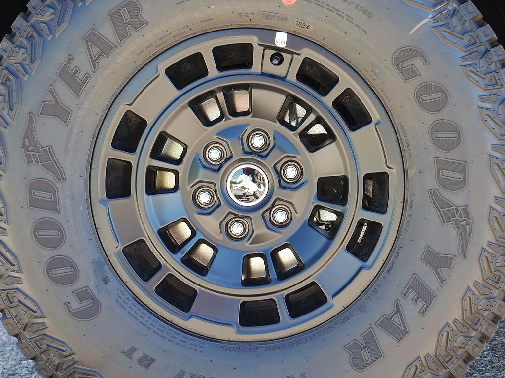 2026 Ford Bronco Badlands 4WD