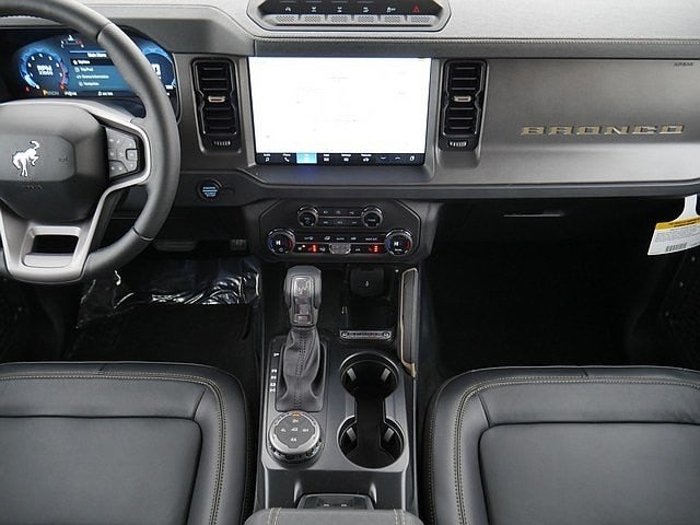 2025 Ford Bronco Badlands 4WD