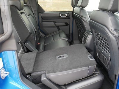 2025 Ford Bronco Badlands 4WD