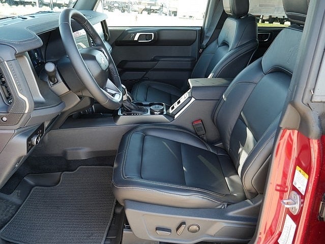 2025 Ford Bronco Badlands 4WD