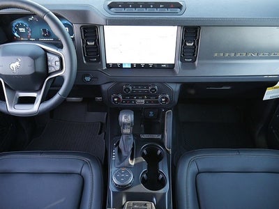 2025 Ford Bronco Badlands 4WD
