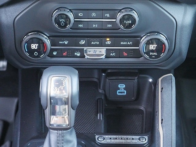 2025 Ford Bronco Badlands 4WD