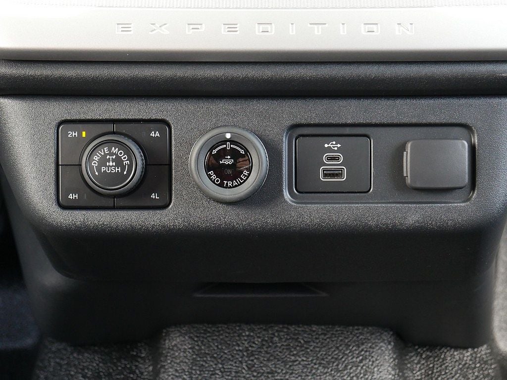 2026 Ford Expedition Max XL 4WD