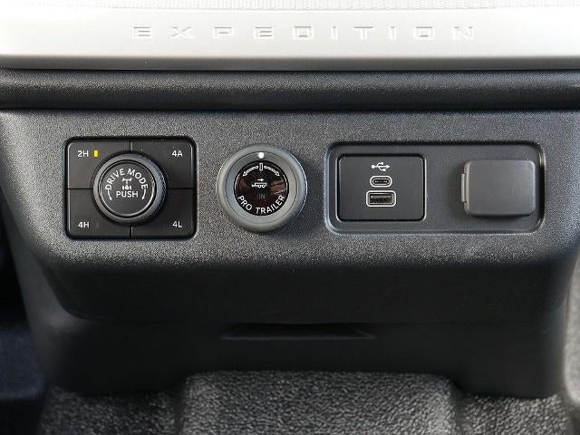 2026 Ford Expedition Max XL 4WD