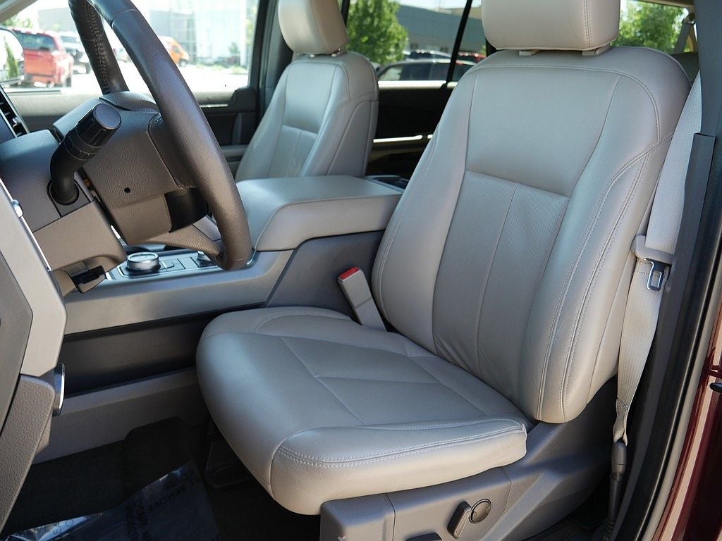 2020 Ford Expedition Max XLT 4WD