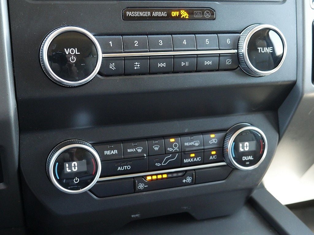 2020 Ford Expedition Max XLT 4WD
