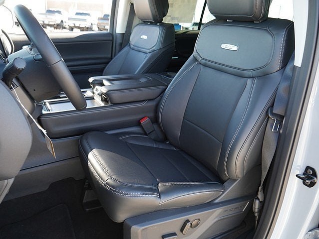 2026 Ford Expedition Max Platinum 4WD