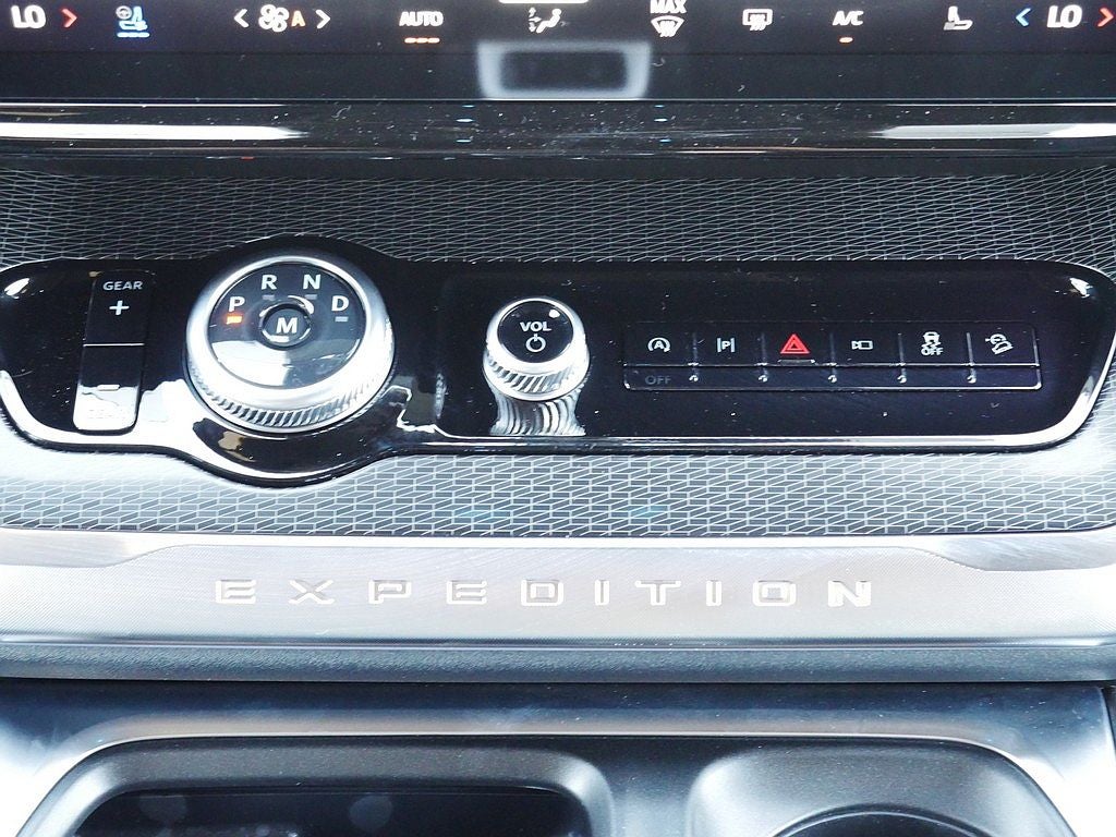 2027 Ford Expedition Max Platinum 4WD