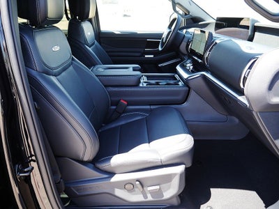 2027 Ford Expedition Max Platinum 4WD