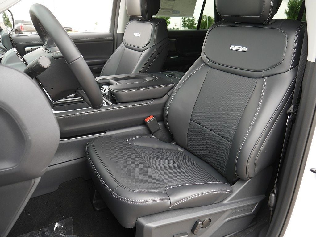 2026 Ford Expedition Max Platinum 4WD