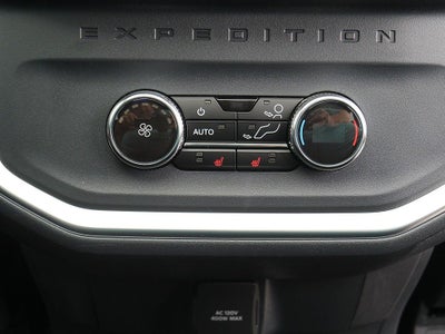 2026 Ford Expedition Max Platinum 4WD