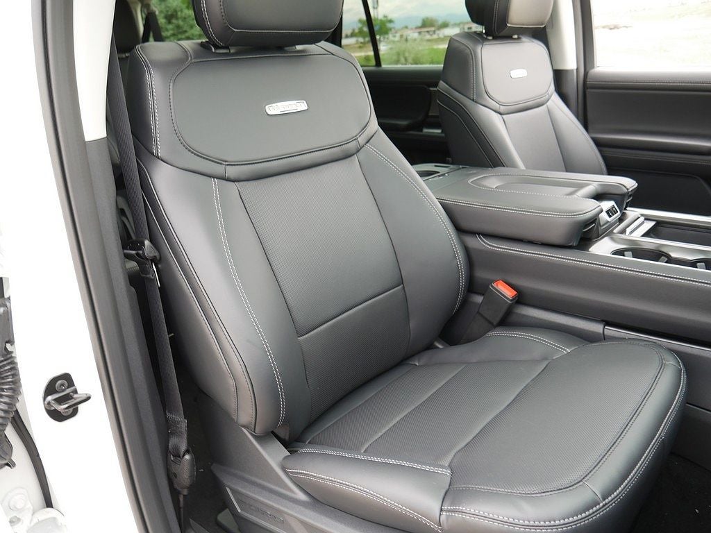 2026 Ford Expedition Max Platinum 4WD