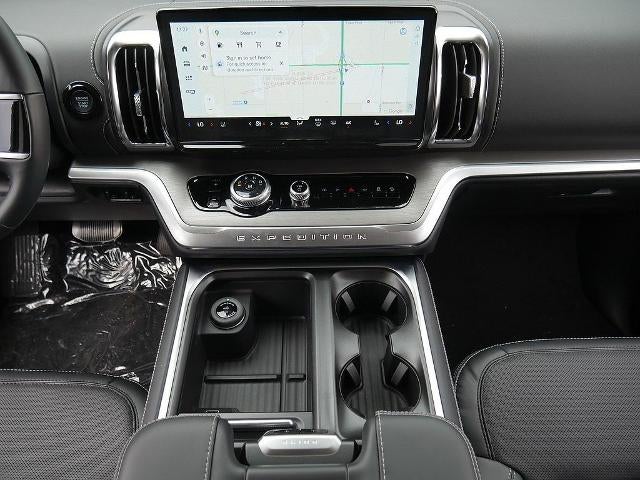 2026 Ford Expedition Max Platinum 4WD