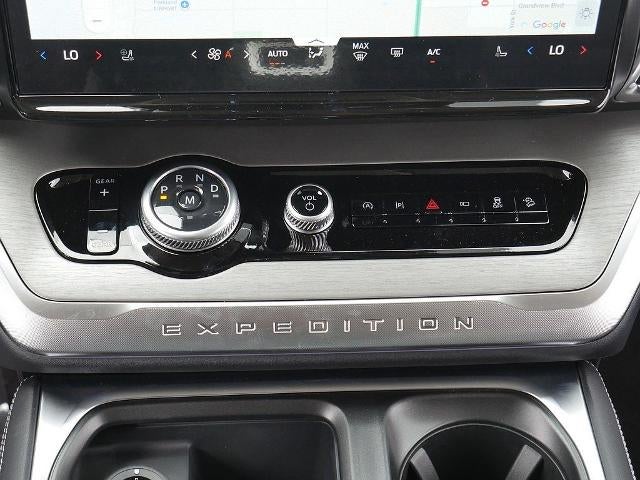 2026 Ford Expedition Max Platinum 4WD