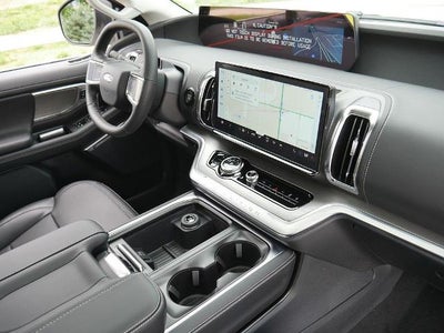 2026 Ford Expedition Max Platinum 4WD