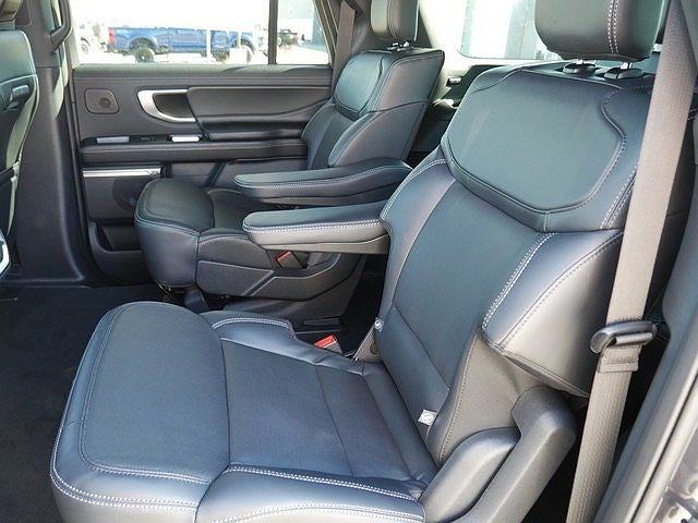 2026 Ford Expedition Max Platinum 4WD