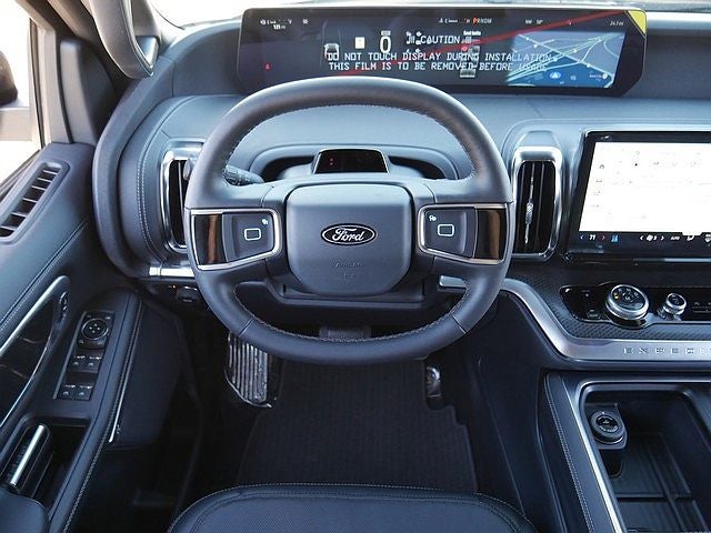 2026 Ford Expedition Max Platinum 4WD