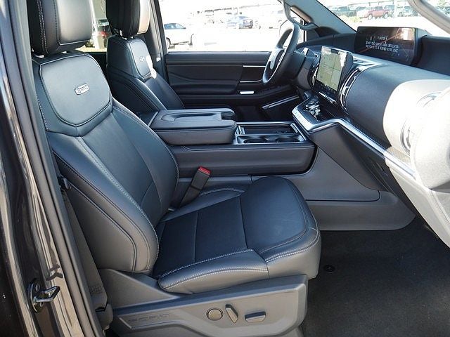 2026 Ford Expedition Max Platinum 4WD