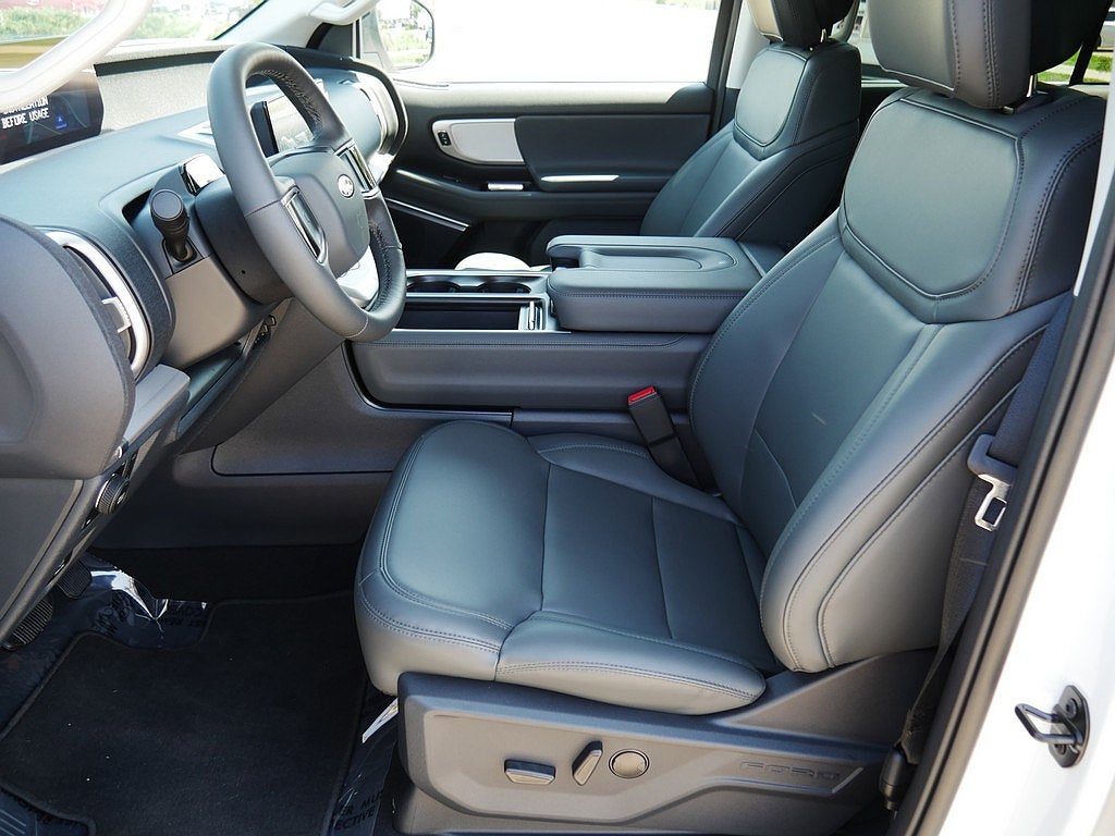 2027 Ford Expedition Active 4WD