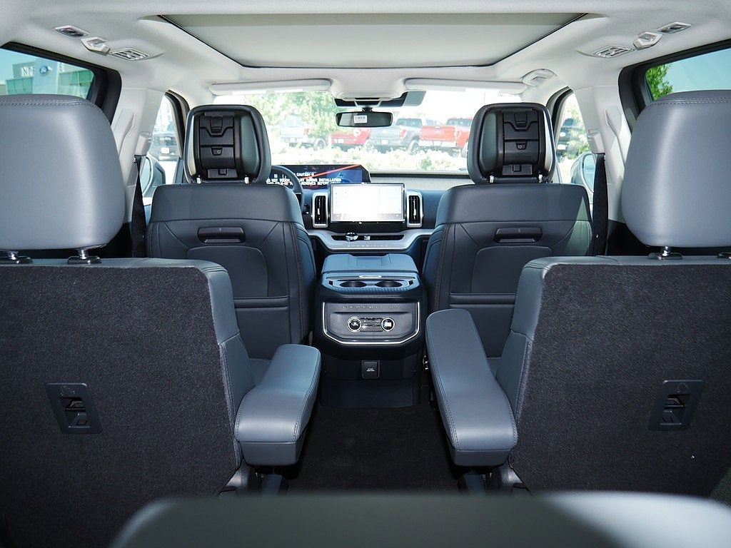 2027 Ford Expedition Active 4WD