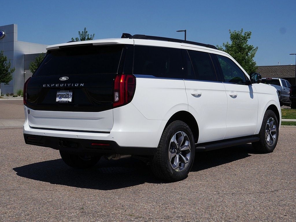 2027 Ford Expedition Active 4WD