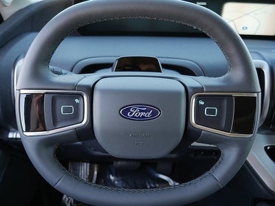 2025 Ford Expedition Active 4WD